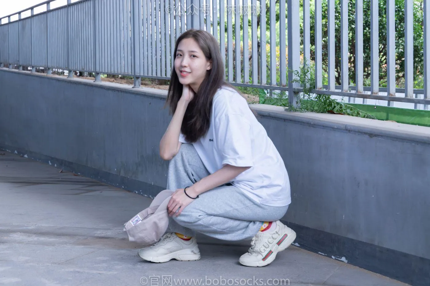 [BoBoSocks袜啵啵]NO.012 泡芙-运动鞋、白棉袜、裸足 [132P]插图6